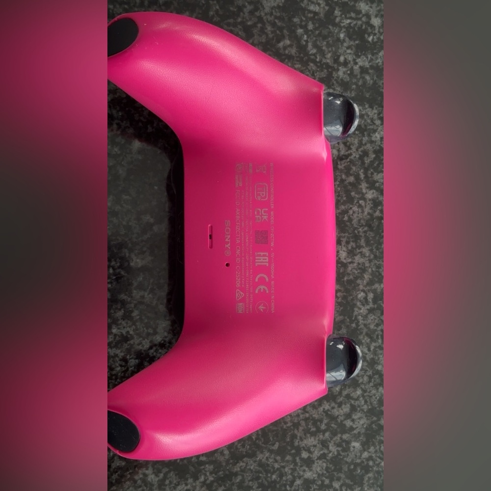 Rare Limited Edition - Sony DualSense Controller - Bright Pink - Picture 7 of 7